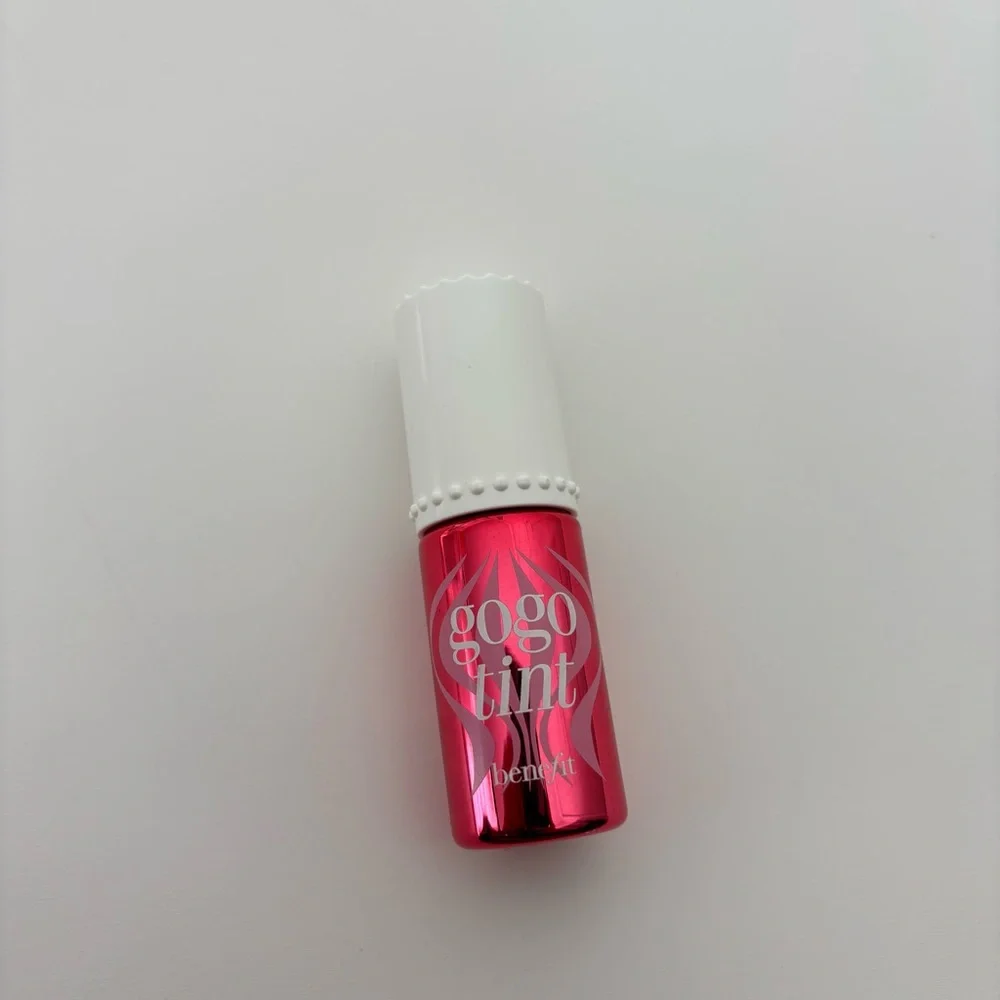 Brand new Benefit Gogo Tint